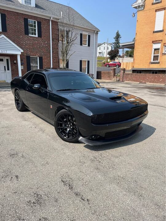 2021 DODGE Challenger
