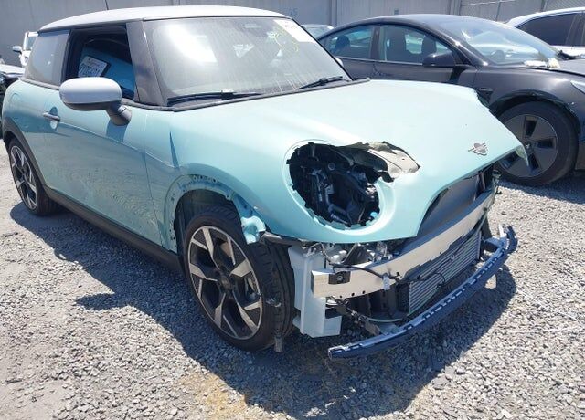 2026 MINI Hardtop