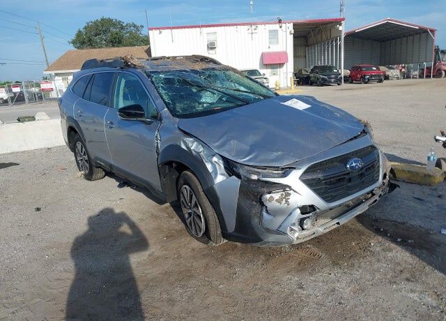 2025 SUBARU Outback