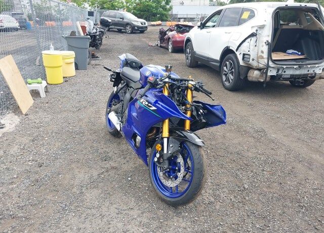 2026 YAMAHA YZF