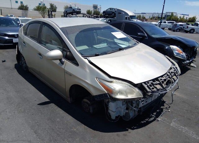 2011 TOYOTA PRIUS