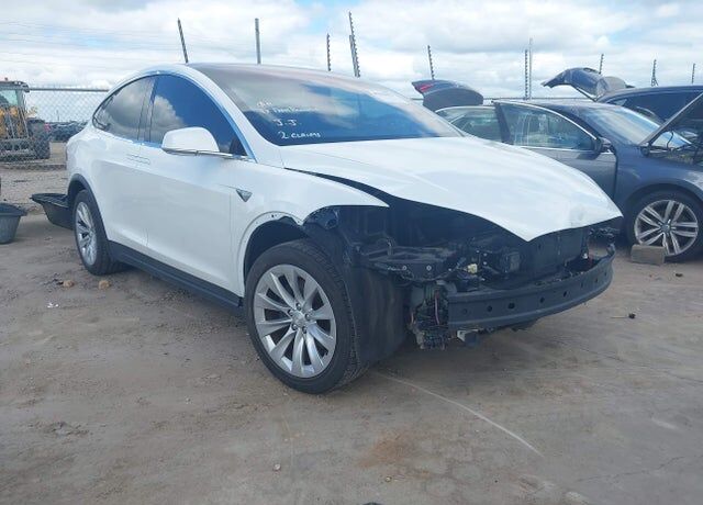 2018 TESLA Model X