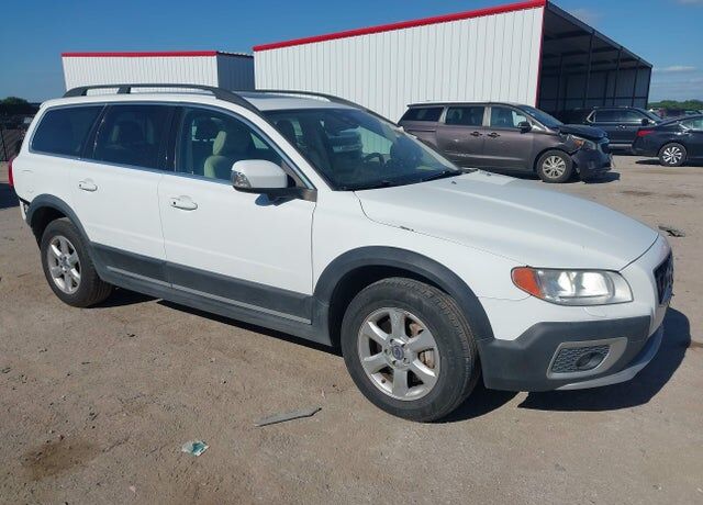 2013 VOLVO XC70