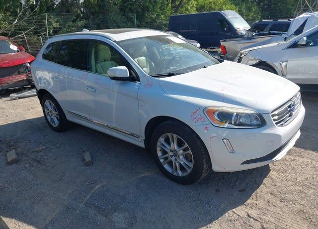 2015 VOLVO XC60