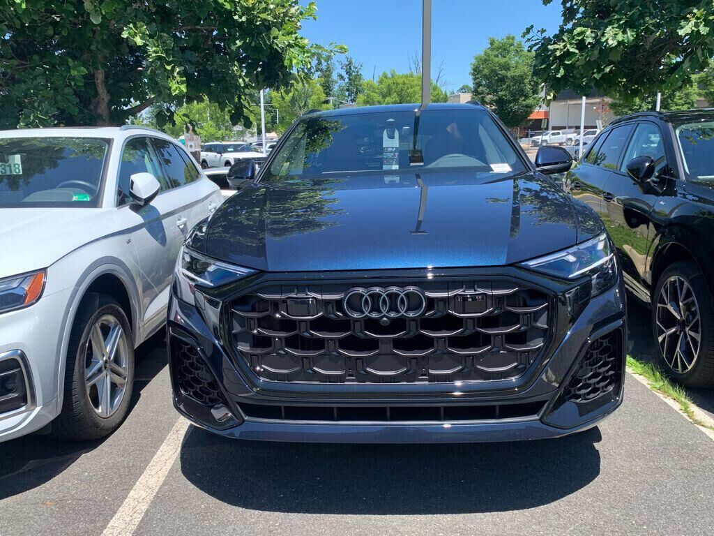 2026 Audi Q8