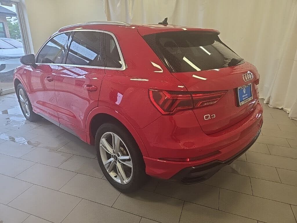 2022 Audi Q3