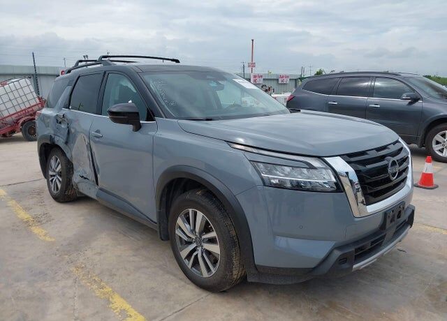 2023 NISSAN Pathfinder