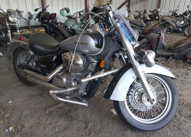 2005 HONDA VT750