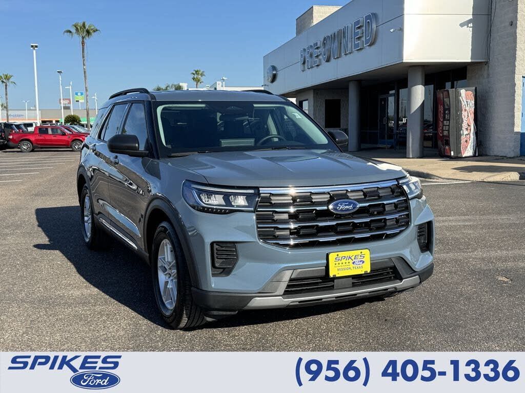 2025 FORD Explorer