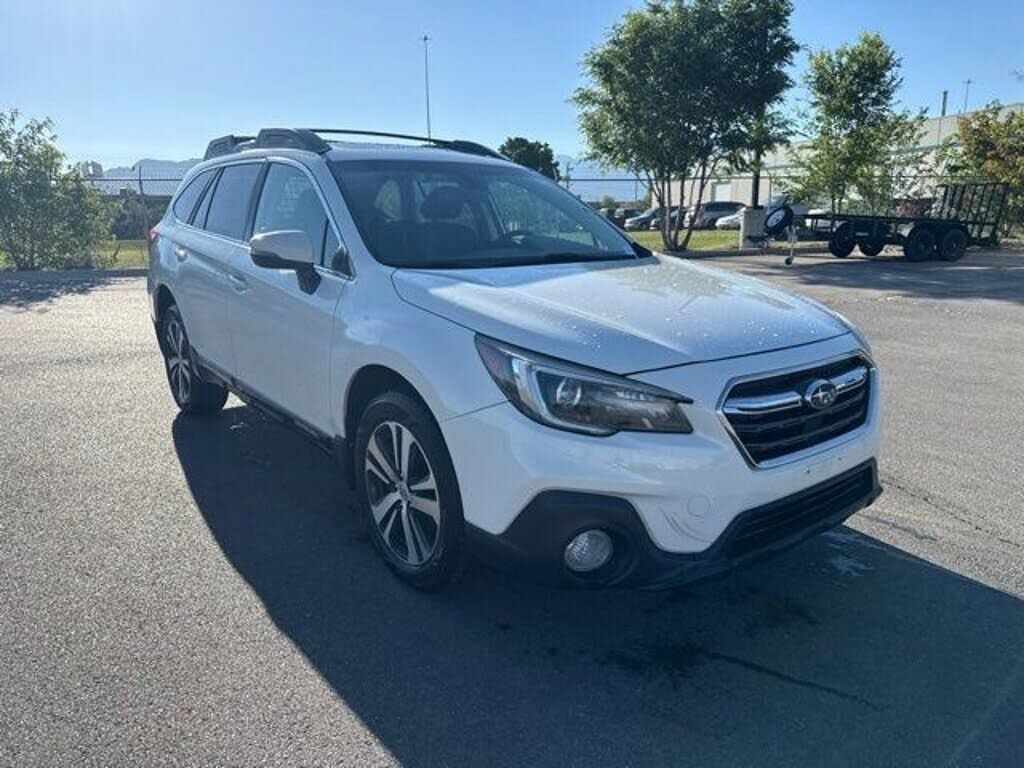 2018 SUBARU Outback