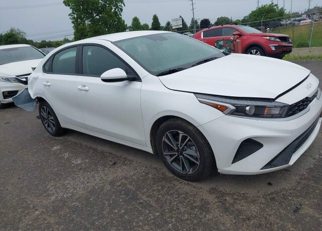 2024 KIA Forte
