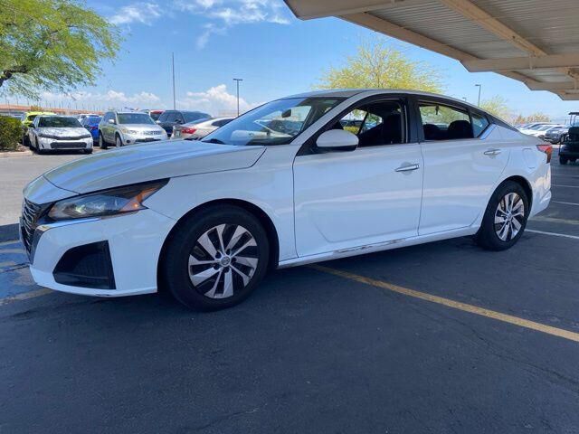 2023 NISSAN Altima