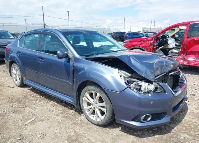 2014 SUBARU Legacy