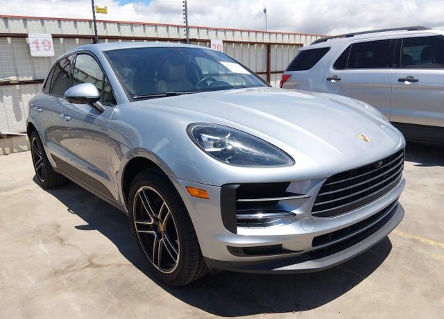 2021 PORSCHE Macan