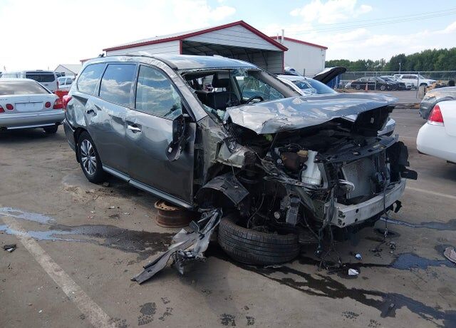 2019 NISSAN Pathfinder