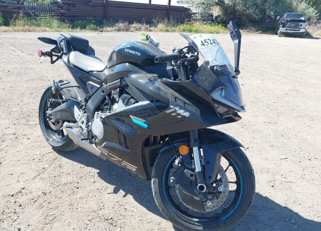 2025 CFMOTO 675SS