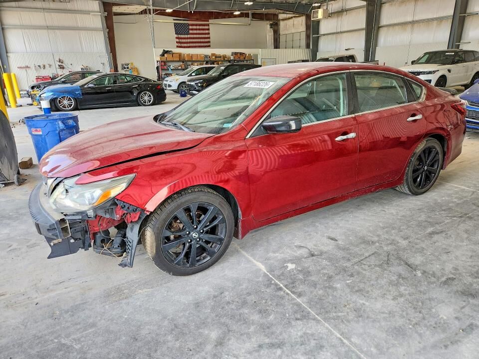 2017 NISSAN Altima
