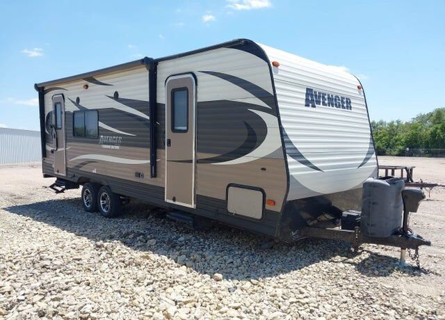 2015 FOREST RIVER Avenger