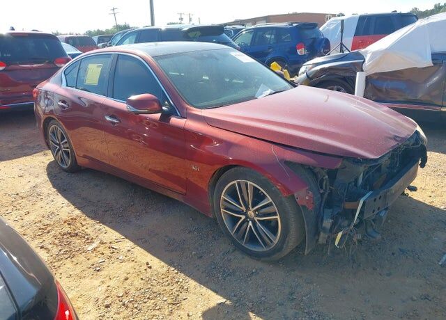 2016 INFINITI Q50