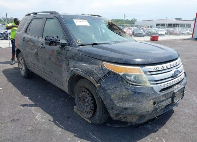 2012 FORD Explorer
