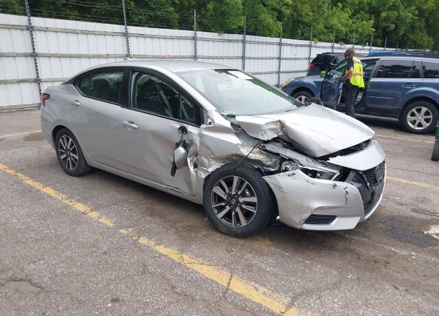 2021 NISSAN Versa