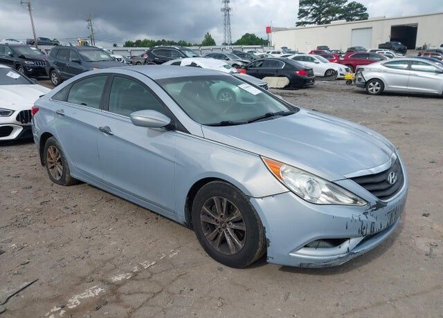 2013 HYUNDAI Sonata