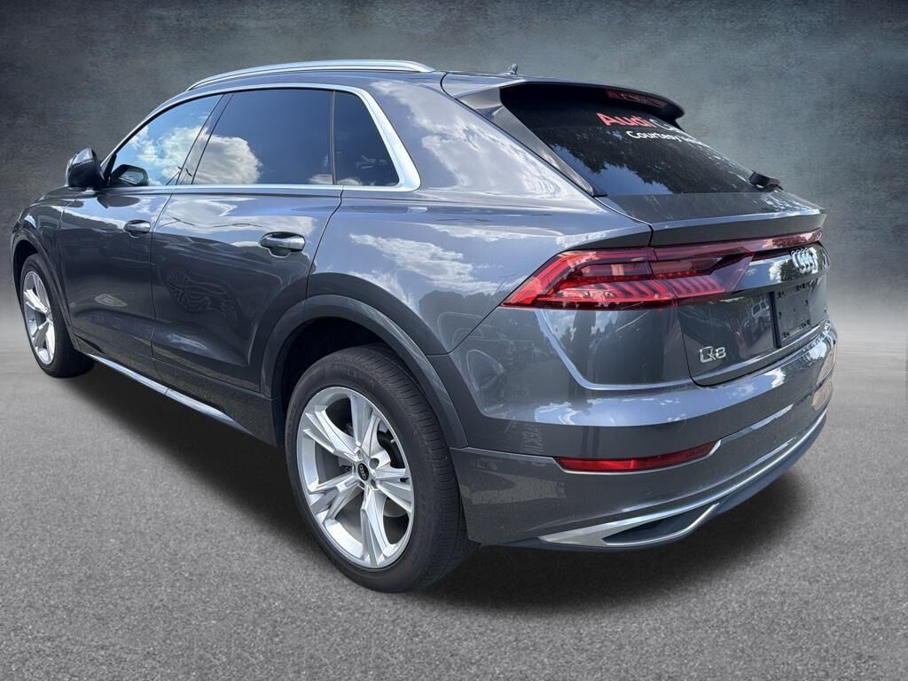 2023 Audi Q8