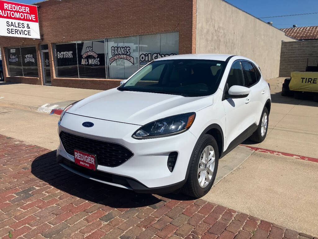 2020 FORD Escape