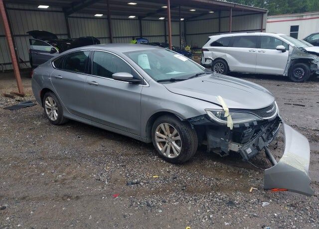 2016 CHRYSLER 200
