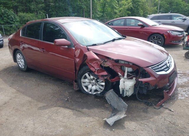 2012 NISSAN Altima