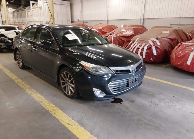2014 TOYOTA Avalon