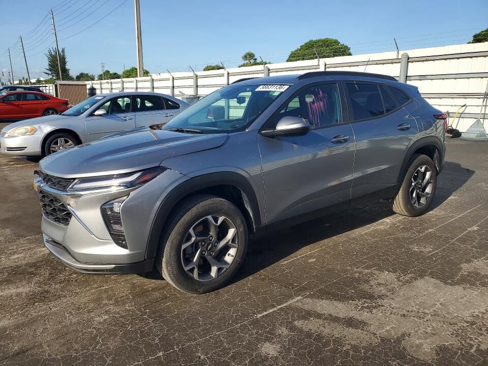 2024 CHEVROLET Trax