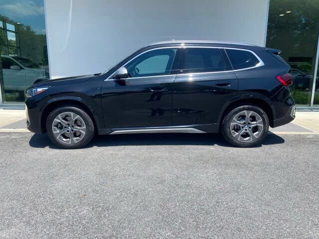 2023 BMW X1