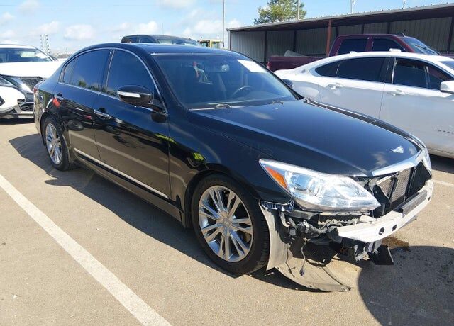 2012 HYUNDAI Genesis