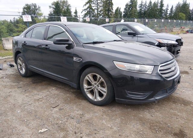 2013 FORD Taurus