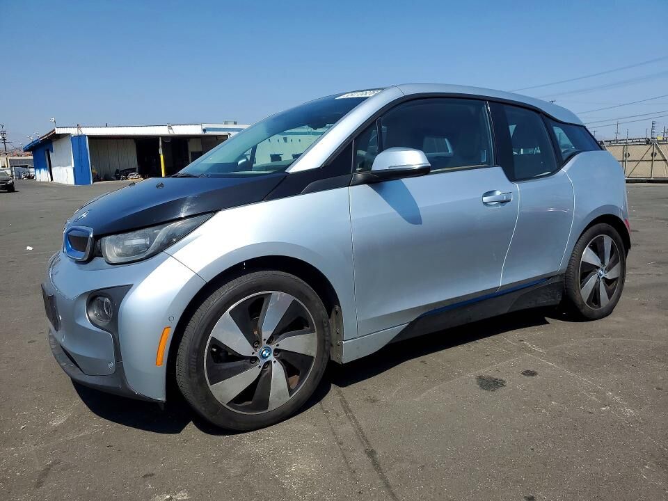 BMW i3