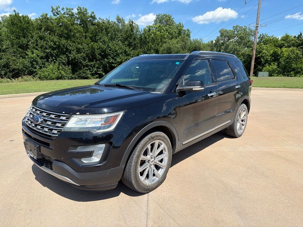 2016 FORD Explorer