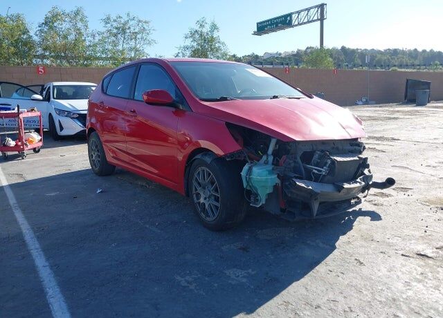 2016 HYUNDAI Accent