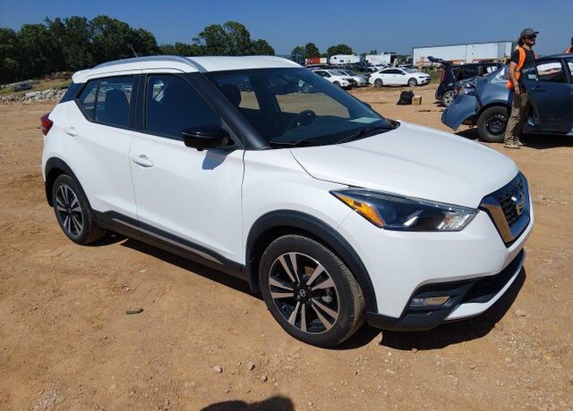 2018 NISSAN Kicks
