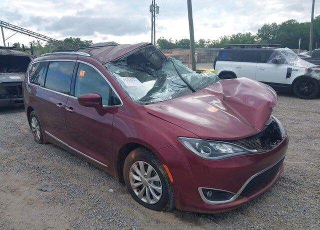 2018 CHRYSLER Pacifica