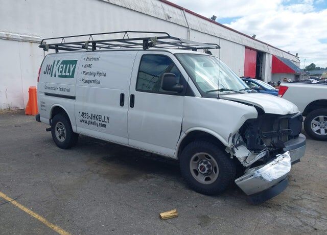 2019 GMC Savana