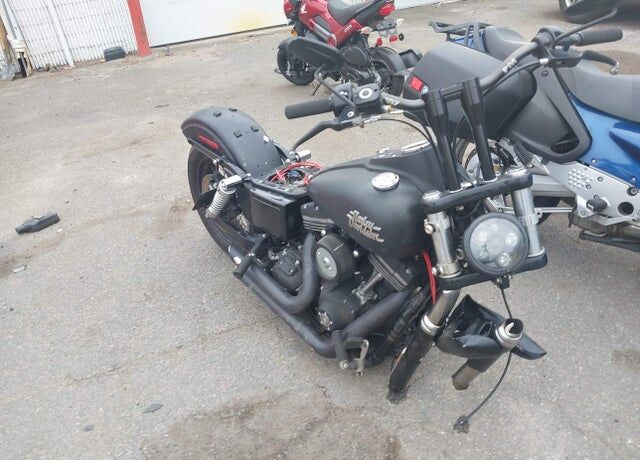 2014 HARLEY DAVIDSON FXDB103 / Dyna Street Bob