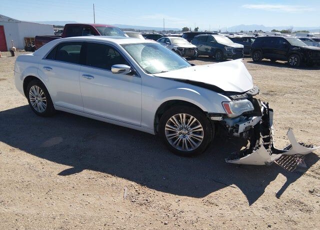 2011 CHRYSLER 300C
