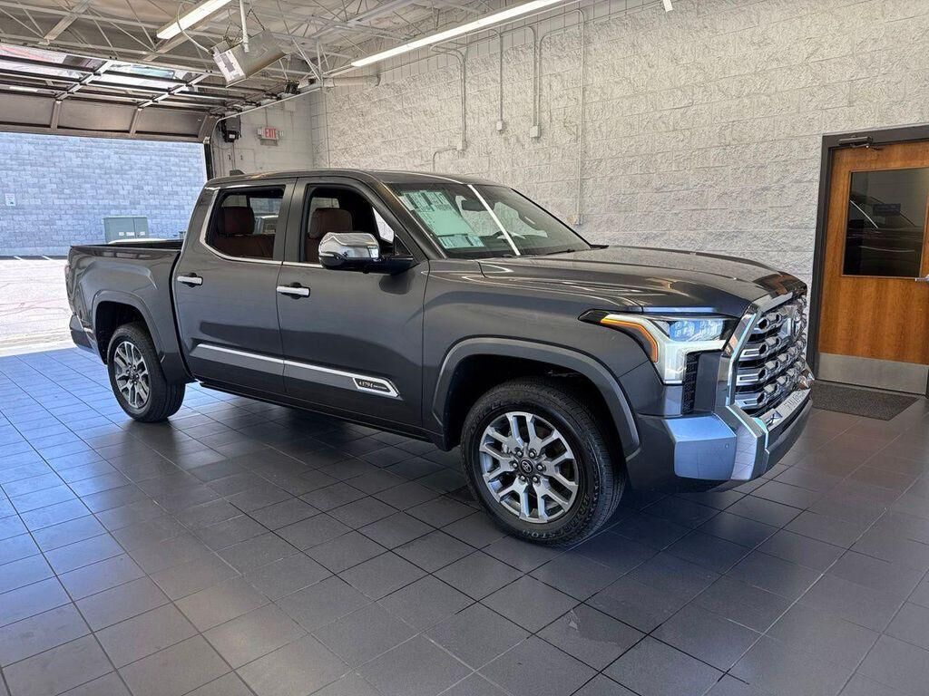 2026 TOYOTA Tundra