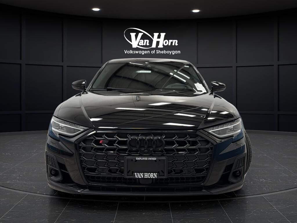 2024 Audi S8