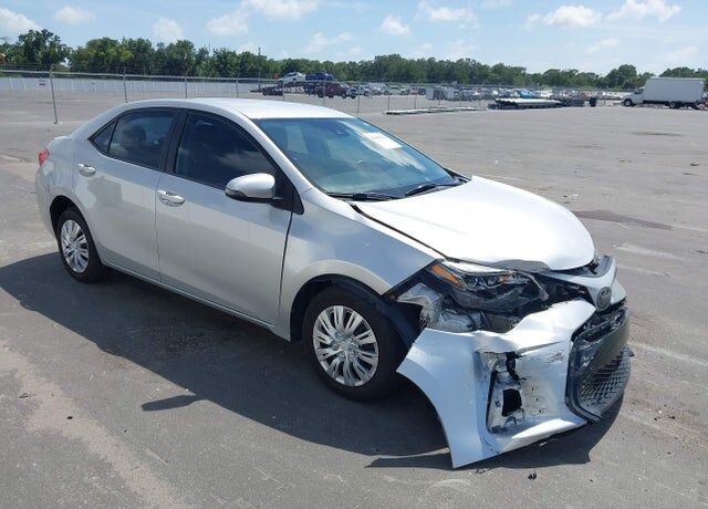 2018 TOYOTA Corolla