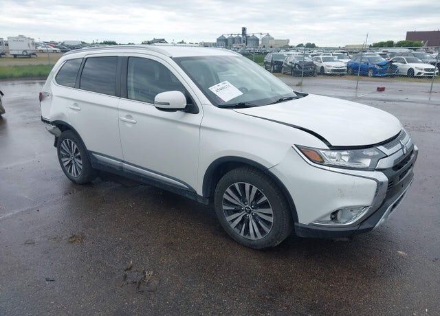 2019 MITSUBISHI Outlander