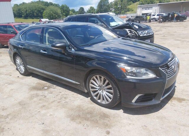 2013 LEXUS LS