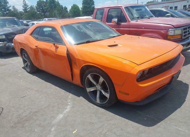 2014 DODGE Challenger
