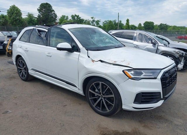 2022 AUDI Q7